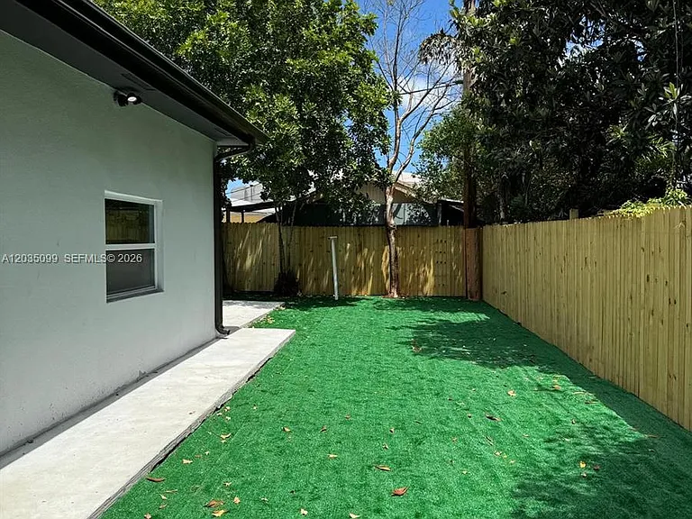 4028 SW 49th Ct — Photo 33