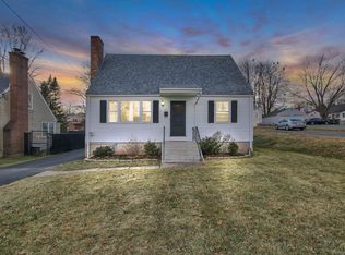 63 5th St, Newington, CT 06111
