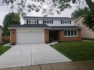 1591 Manor Ln, Park Ridge, IL 60068