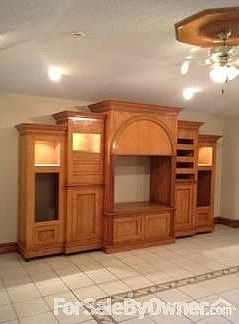 3rd image of 115 Villa Franca St