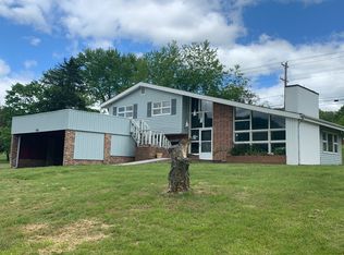 205 Massey Dr, Gate City, VA 24251