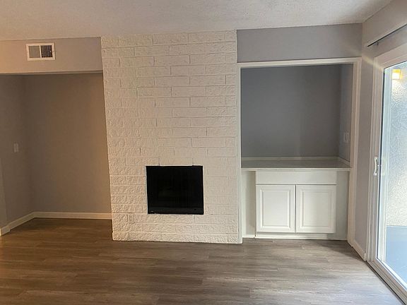 4th image of 11701 Texas Ave APT 105