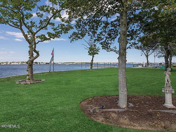 5th image of 224 Kettle Creek Road