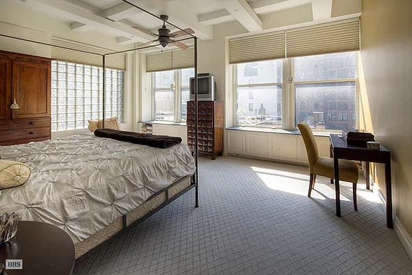 Sold by Brown Harris Stevens | media 25