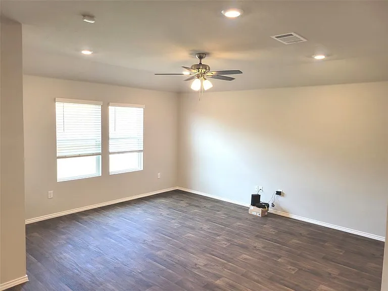 6012 Brocade Dr — Photo 12
