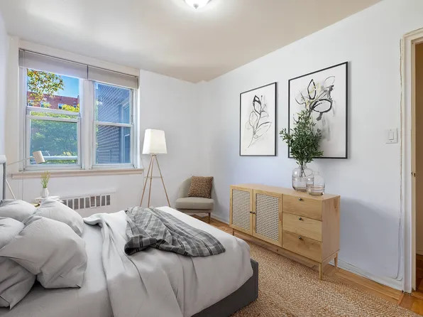 80 Knolls Crescent image 10 of 20