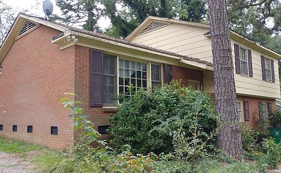 2nd image of 5830 Whitingham Dr