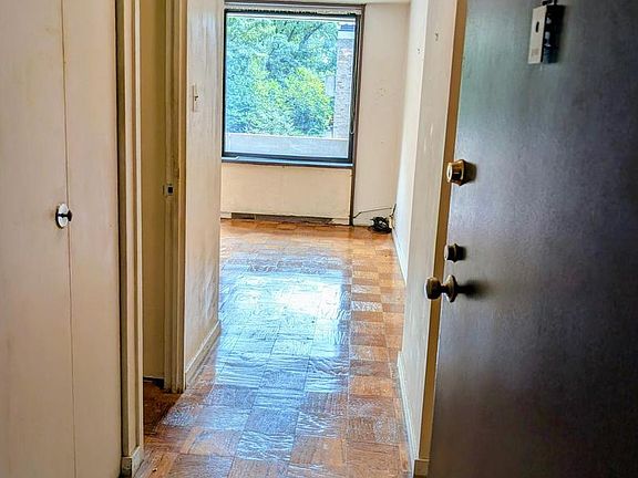 4th image of 1245 4th St SW #E110