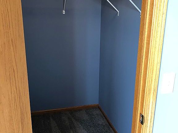 4th image of 569 William St