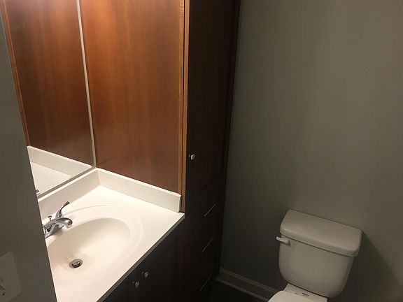 3rd image of 7103 Cedar Lake Ct