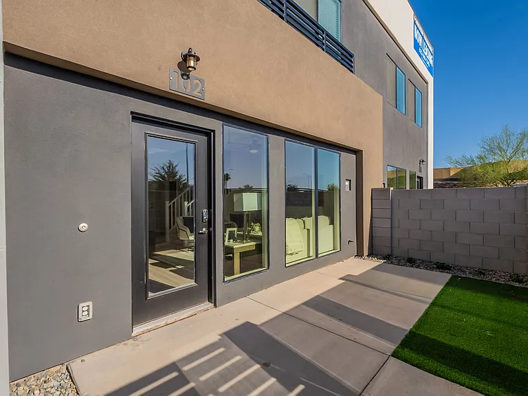 Parkview Townhomes — Photo 36