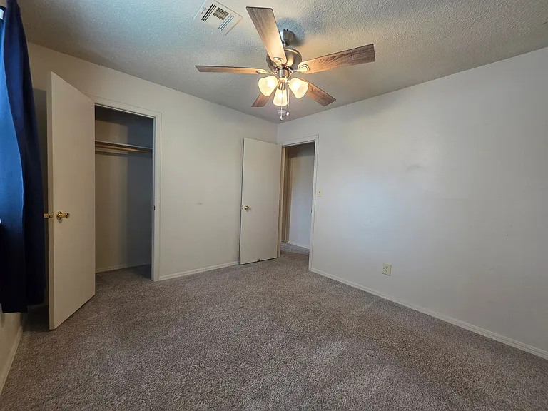 1 Red Oak Rd — Photo 32