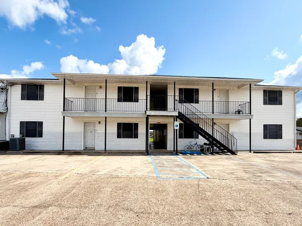 1229 Wilson St #3, Port Neches, TX 77651