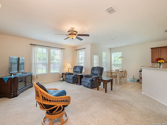 5th image of 234 Turnberry Dr