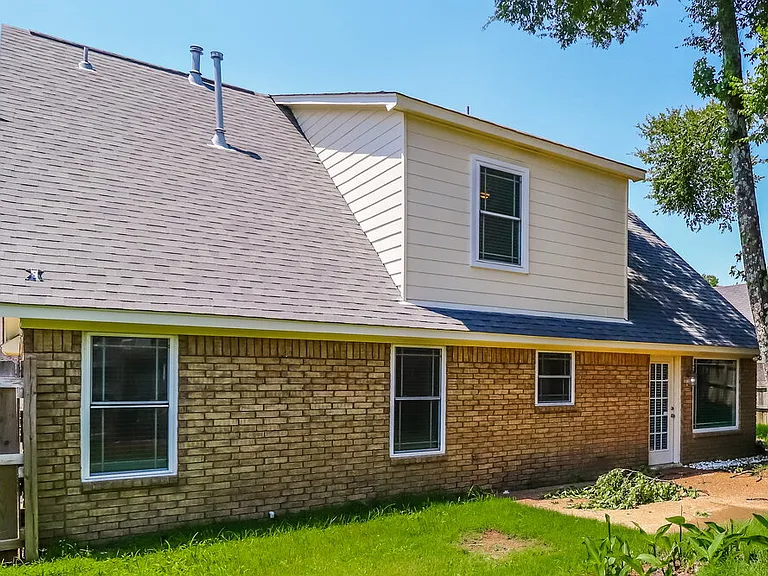 15 Cypress Grove Cv — Photo 16