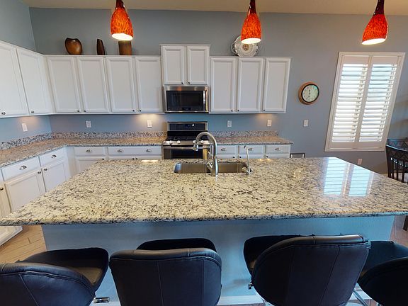 4th image of 17828 W Desert Wind Dr