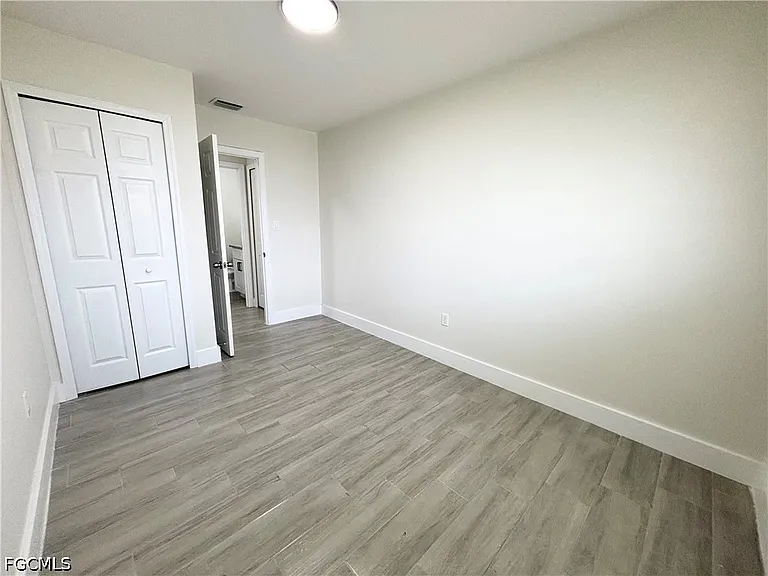 559 Wood Ave — Photo 10
