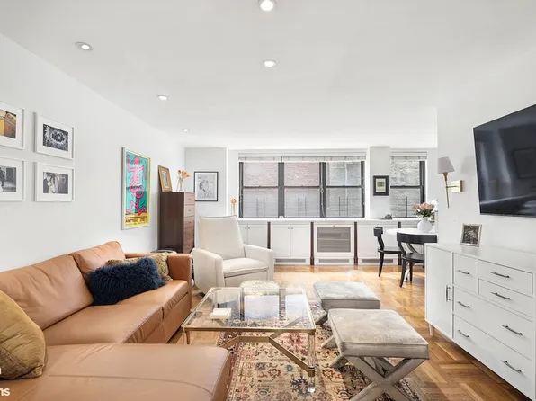 239 E 79th St APT 2M, New York, NY 10075
