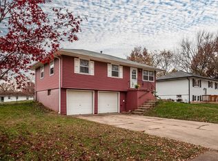 816 Linz St, Blue Springs, MO 64014