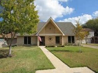 3010 Shadowdale Dr, Houston, TX 77043