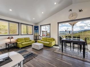 216 Hollow Dr, Wanship, UT 84017