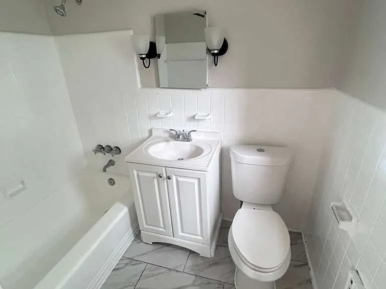 2334 Kemper Ln #2 — Photo 5