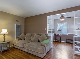 335 S Los Robles Ave #T, Pasadena, CA 91101