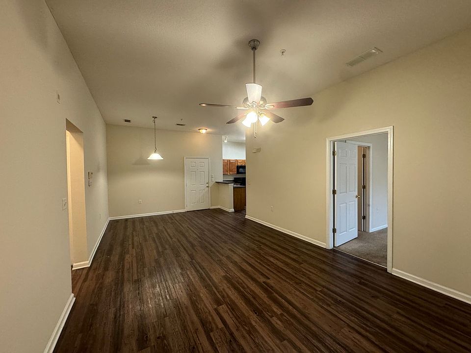 1st image of 5101 Playpen Dr Unit 7