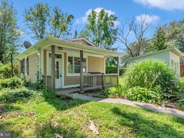 107 Winchester Ave #107