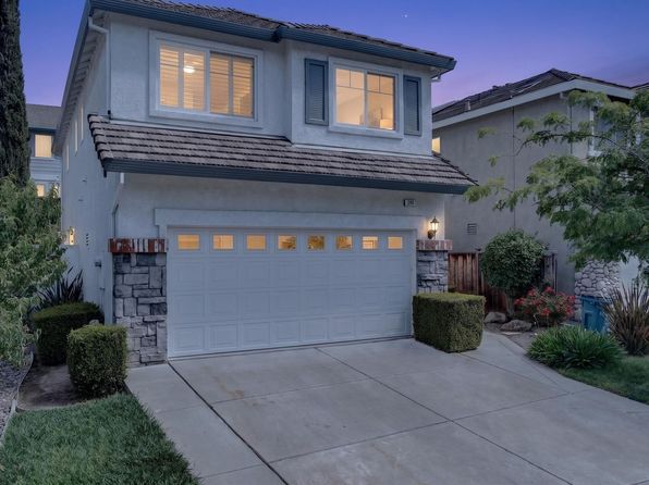 294 Bentley Ct