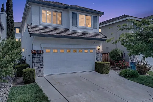294 Bentley Ct Photo 1