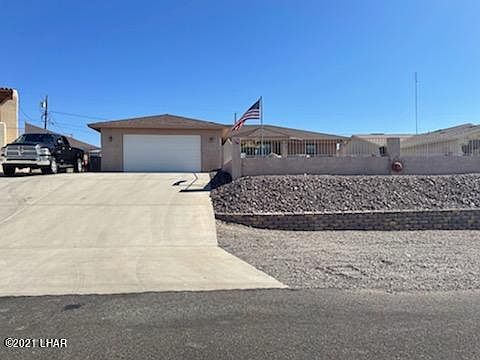 1st image of 3332 Roadrunner Dr