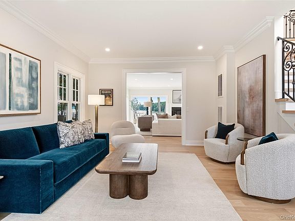 5th image of 106 Cove Road