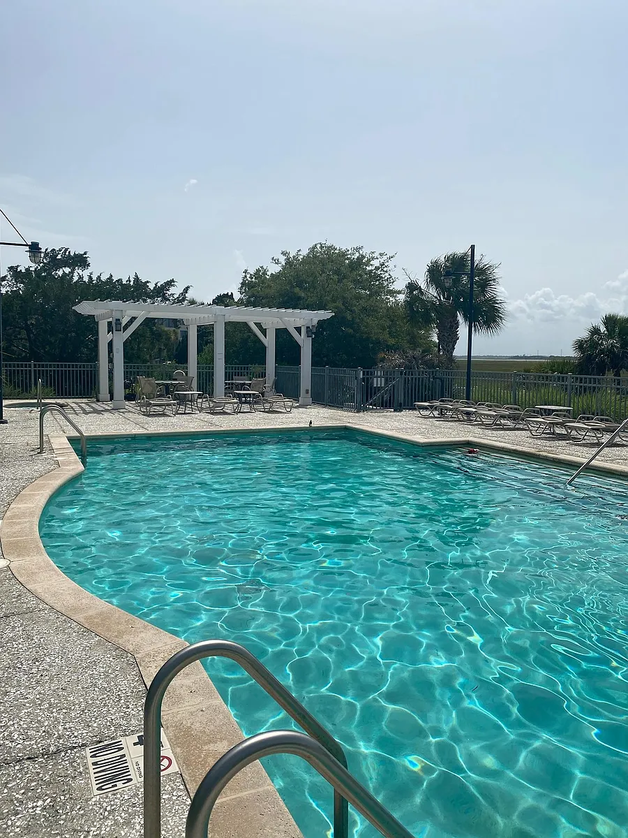 Community Pool - 20 Waterfront Dr #123