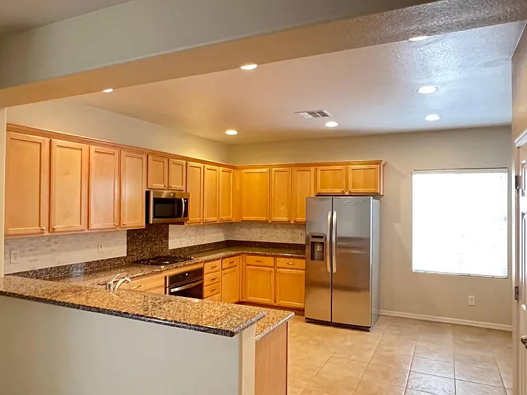 848 Paseo Rocoso Pl — Photo 5