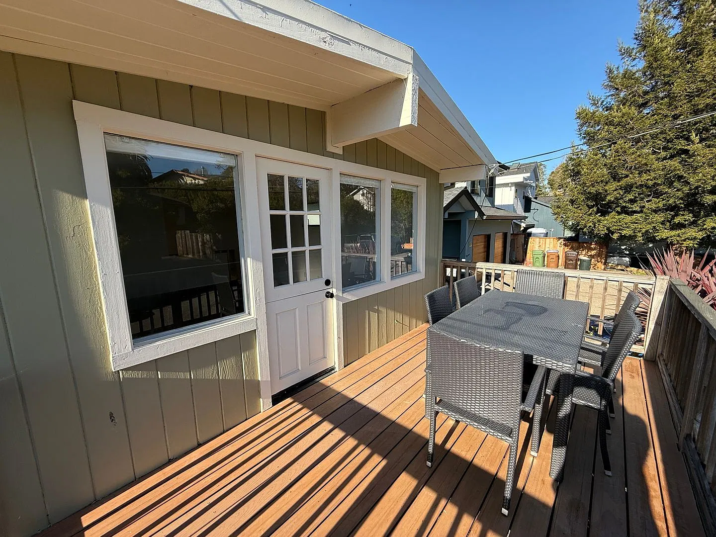Two Bedroom One Bath Home In West Corte Madera On The Larkspur Border — Photo 4