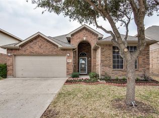 4421 Morning Song Dr, Fort Worth, TX 76244