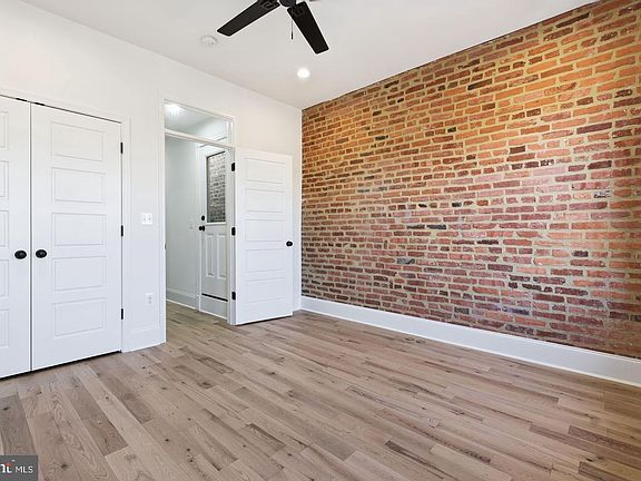 5th image of 808 S Highland Ave