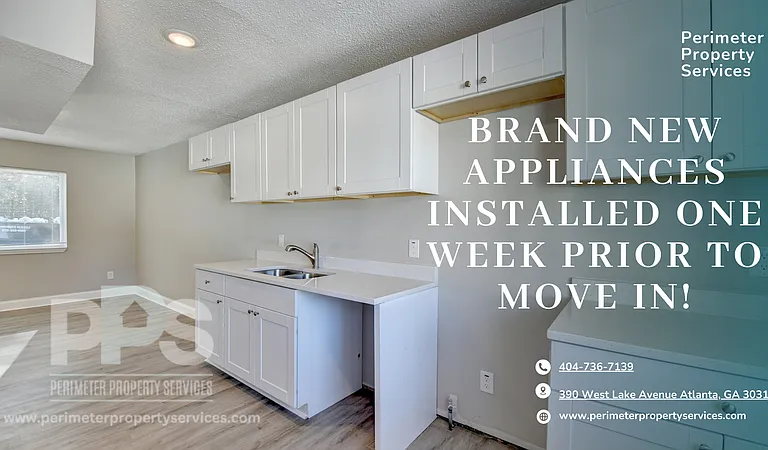 390 W Lake Ave NW #B9 — Photo 2