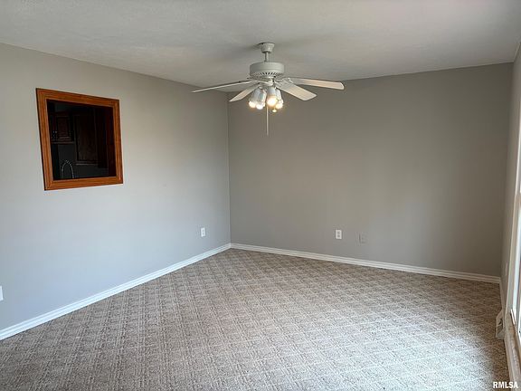 2nd image of 1013 Coronado W
