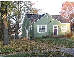 1st image of 123 Fairview Dr