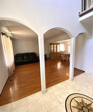 5th image of 40169 Vincenzia Dr