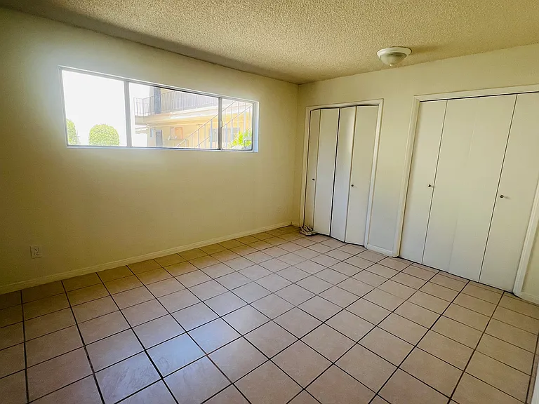 7826 Laurel Canyon Blvd #5 — Photo 7