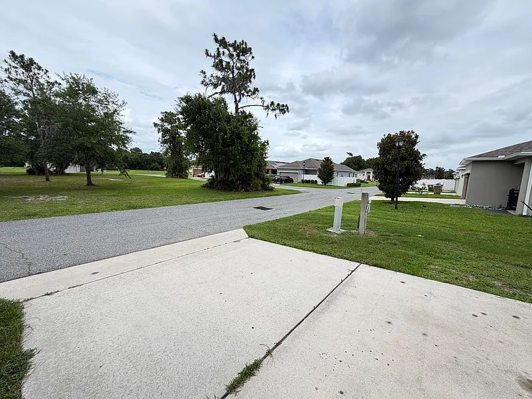 2411 Grasmere View Pkwy N — Photo 5