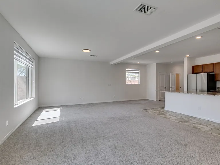10303 Dallington St — Photo 22