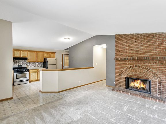 5th image of 24560 W Stub Ave