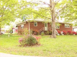 1301 Meadowbrook Cir, Salisbury, NC 28144