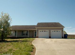 1002 Lunar Dr, Archdale, NC 27263