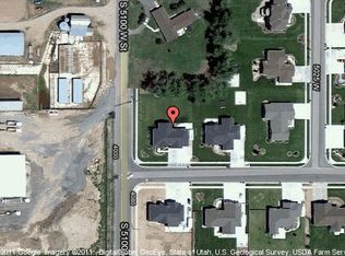 5082 W 4075 S, West Haven, UT 84401