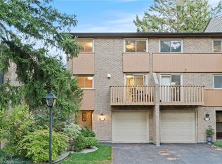 1967 Main St W #7, Hamilton, ON L8S 4P4
